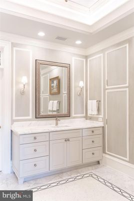 Bathroom, Interior, Marble, Recessed Lighting