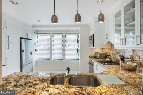Interior, Kitchen, Pendant Lights