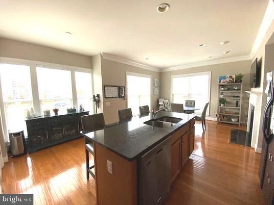 Dining room, Interior, Kitchen, Recessed Lighting, Wood Texture Flooring