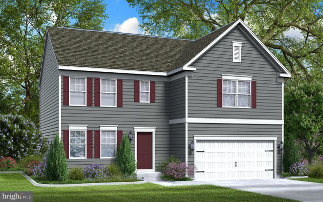 Attached, Exterior, Facade, Rowhouse