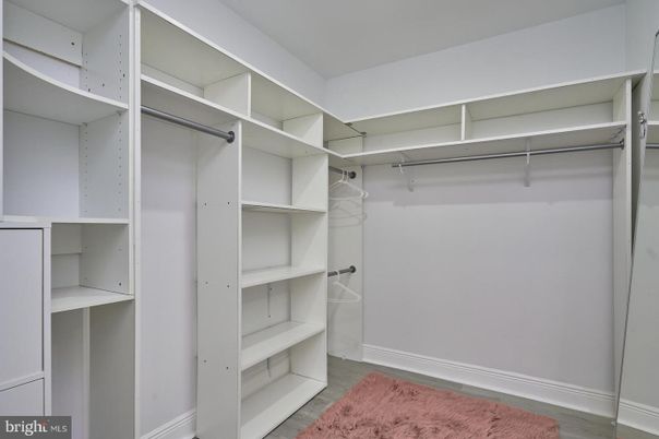 Interior, Walk-in Closets