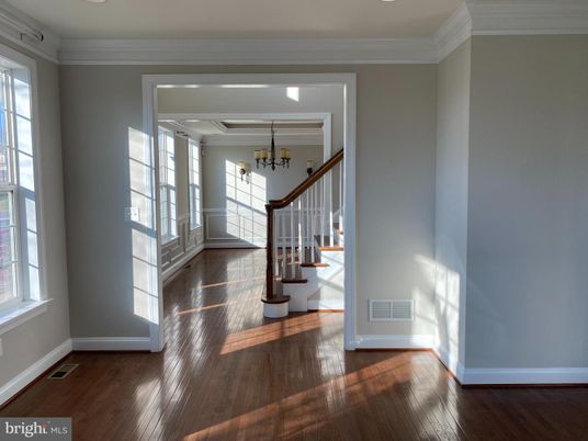 Chandelier, Interior, Recessed Lighting, Wood Texture Flooring