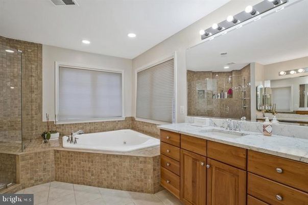 Bathroom, Dual Sink Vanities, Glass Shower, Interior, Recessed Lighting