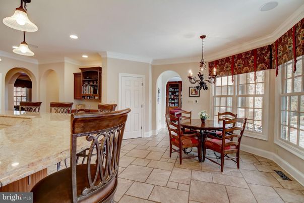 Chandelier, Dining room, Interior, Pendant Lights, Recessed Lighting