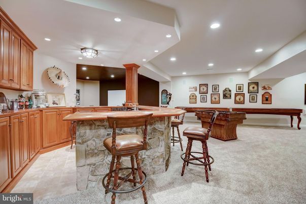 Billiard Table, Game Room, Interior, Recessed Lighting