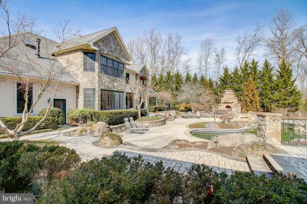 Backyard, Exterior, Facade, French Provincial