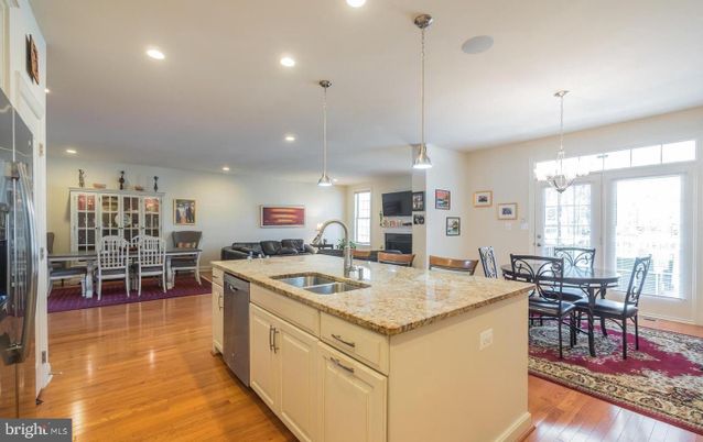 Chandelier, Dining room, Interior, Kitchen, Living room, Pendant Lights, Recessed Lighting, Wood Texture Flooring