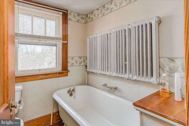 Bathroom, Free Standing Baths, Interior