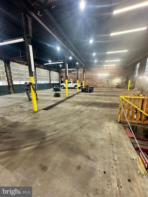 Fitness Equipment, Interior, Recessed Lighting