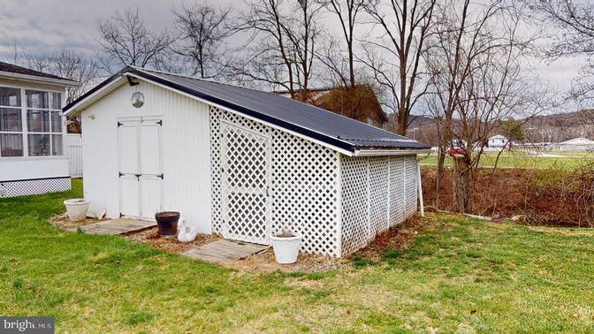 Exterior, Solar Panels