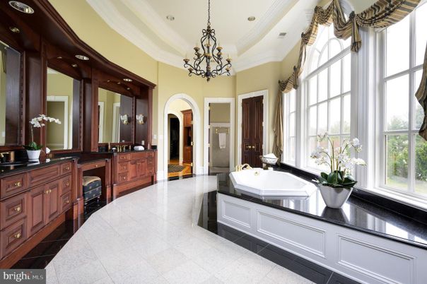 Bathroom, Chandelier, Dual Sink Vanities, Interior, Recessed Lighting