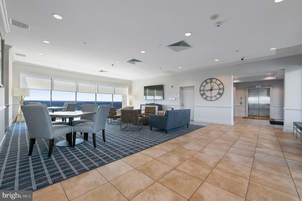 Dining room, Interior, Living room, Recessed Lighting