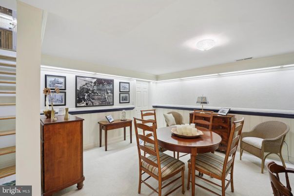 Dining room, Interior