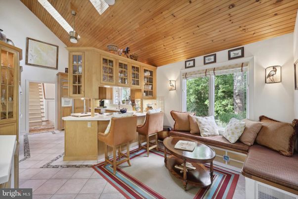 Interior, Kitchen, Living room, Pendant Lights, Wooden Ceilings