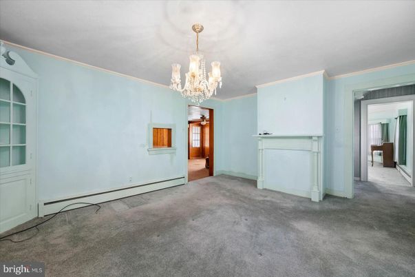 Chandelier, Empty room, Interior