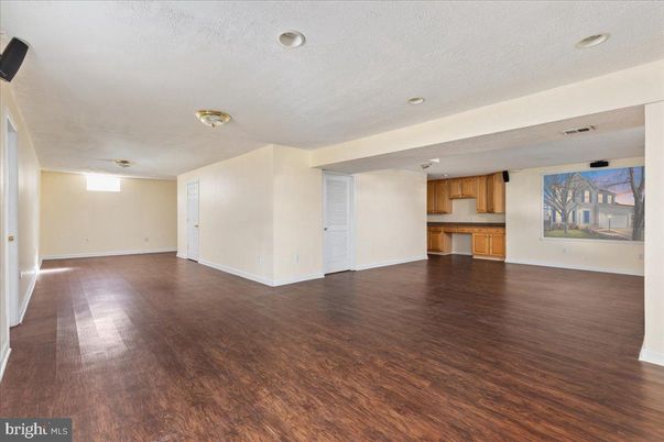 Empty room, Interior, Kitchen, Recessed Lighting, Wood Texture Flooring