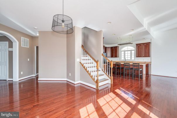 Dining room, Interior, Kitchen, Pendant Lights, Recessed Lighting, Wood Texture Flooring
