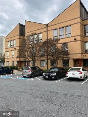 Exterior, Facade, Brick Facade, Condo Building
