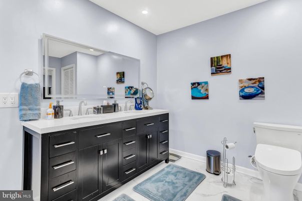 Bathroom, Dual Sink Vanities, Interior, Marble, Recessed Lighting
