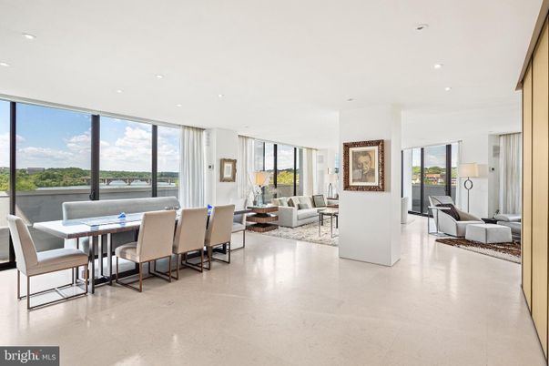 Dining room, Interior, Living room, Recessed Lighting, Water