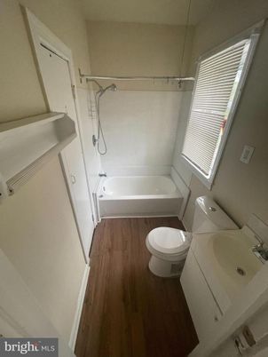 Bathroom, Dual Sink Vanities, Interior, Wood Texture Flooring