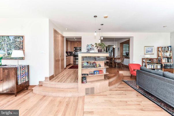 Dining room, Interior, Kitchen, Living room, Pendant Lights, Recessed Lighting, Stainless Steel Appliances, Wood Texture Flooring