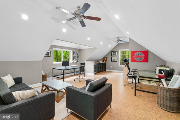 Game Room, Home Office, Interior, Recessed Lighting