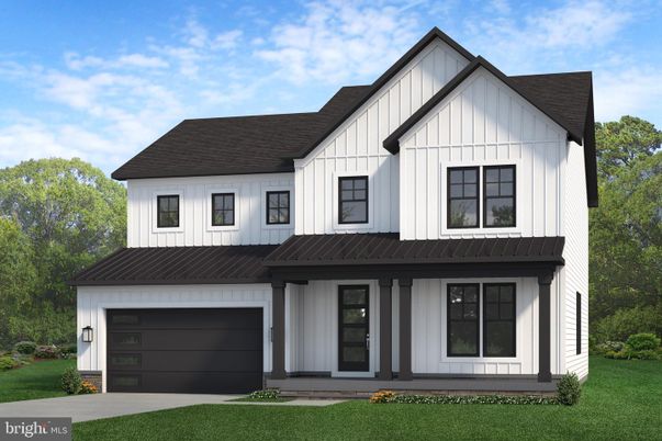 Attached, Exterior, Facade, Farmhouse