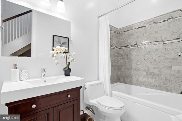 Bathroom, Interior, Marble Walls