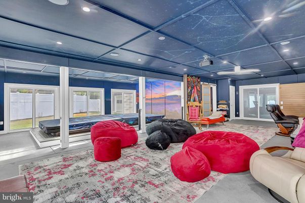 Interior, Recessed Lighting