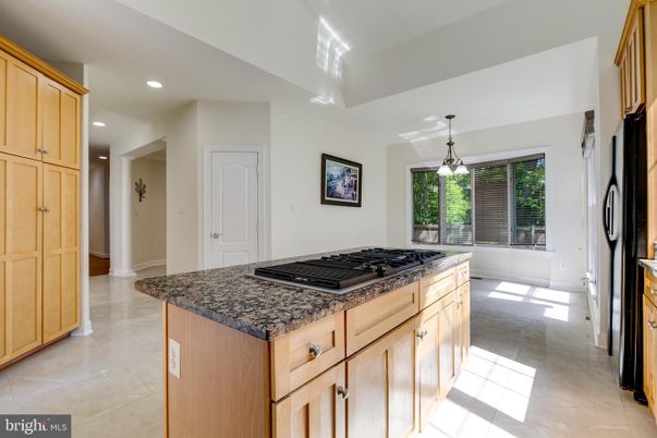 Interior, Kitchen, Pendant Lights, Recessed Lighting