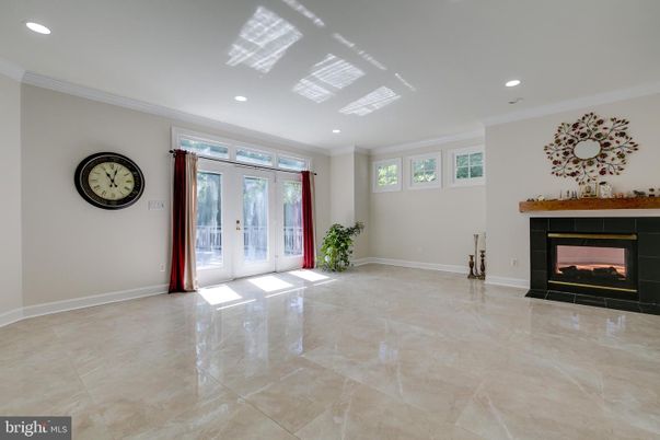 Empty room, Fireplace, Interior, Recessed Lighting