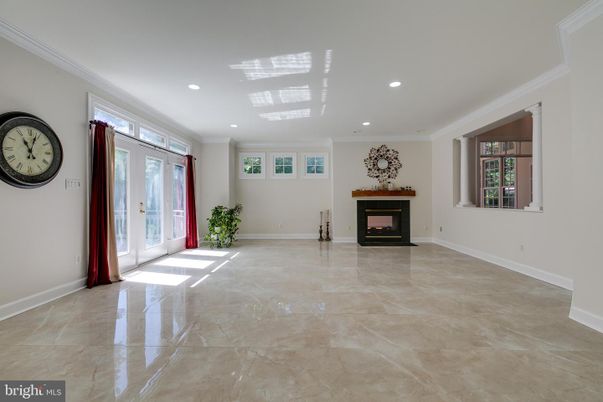 Empty room, Fireplace, Interior, Recessed Lighting