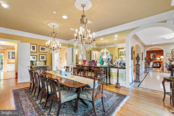 Chandelier, Dining room, Interior, Recessed Lighting, Wood Texture Flooring