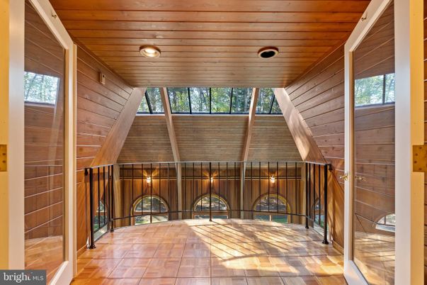 Interior, Recessed Lighting, Wooden Ceilings, Wooden Walls