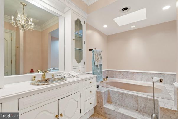 Bathroom, Chandelier, Dual Sink Vanities, Interior, Recessed Lighting