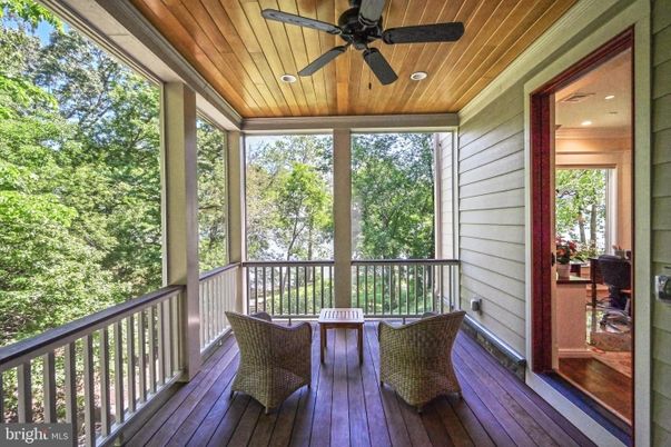 Interior, Recessed Lighting, Sun Room, Wooden Ceilings, Wood Texture Flooring