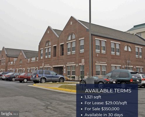 Exterior, Facade, Brick Facade, Condo Building