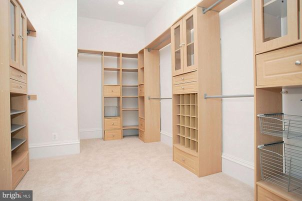 Interior, Recessed Lighting, Walk-in Closets