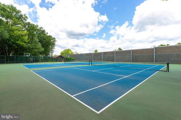 Exterior, Tennis Courts
