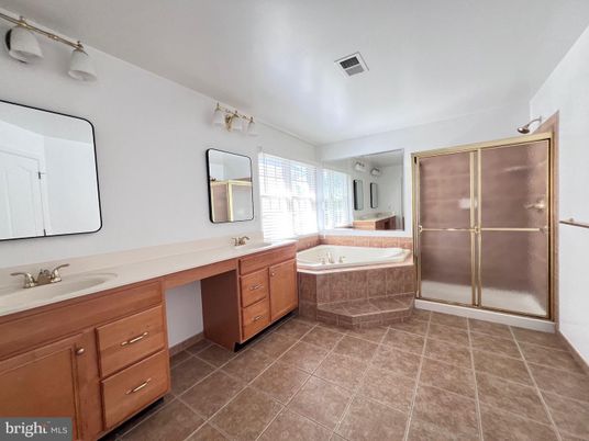 Bathroom, Dual Sink Vanities, Glass Shower, Interior