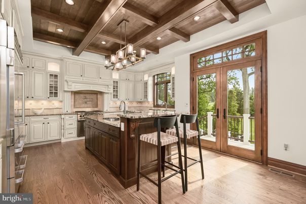 Chandelier, Interior, Kitchen, Recessed Lighting, Stainless Steel Appliances, Wooden Beams, Wooden Ceilings, Wood Texture Flooring