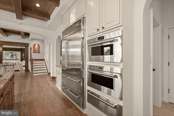 Interior, Kitchen, Recessed Lighting, Stainless Steel Appliances, Wooden Beams, Wooden Ceilings, Wood Texture Flooring