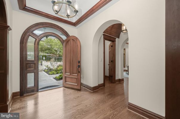 Interior, Pendant Lights, Wood Texture Flooring