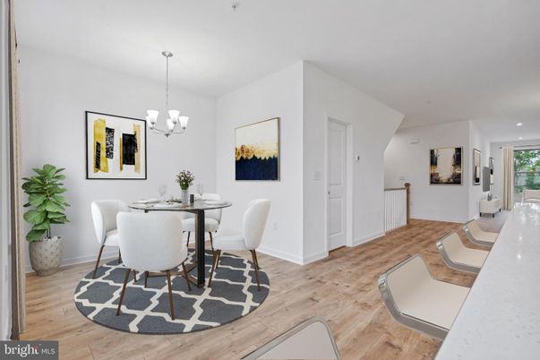 Chandelier, Dining room, Interior, Recessed Lighting, Wood Texture Flooring