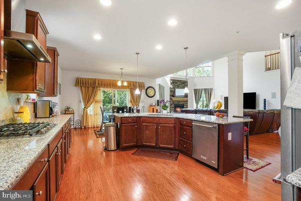 Interior, Kitchen, Pendant Lights, Recessed Lighting, Wood Texture Flooring