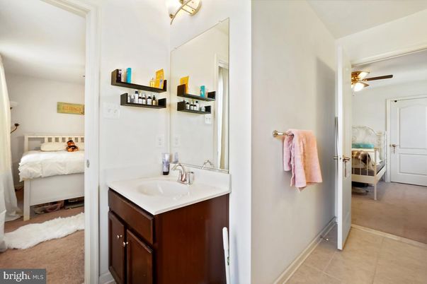 Bathroom, Bedroom, Interior