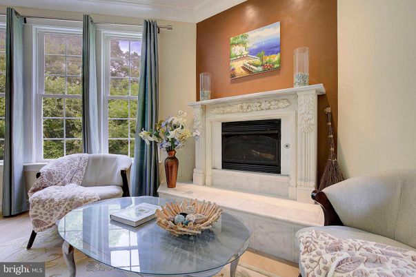 Fireplace, Interior, Living room