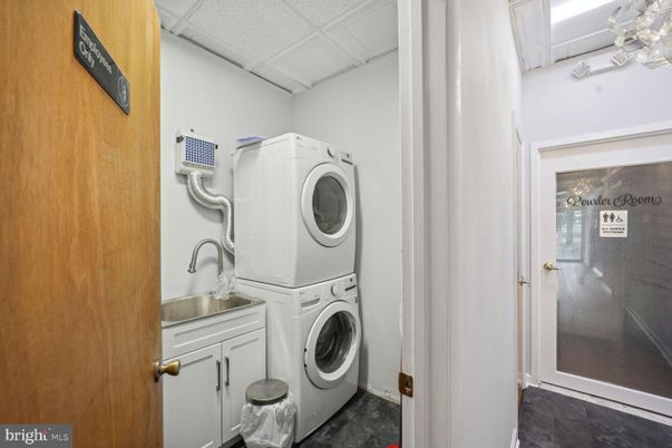 Interior, Utility Closets, Washer