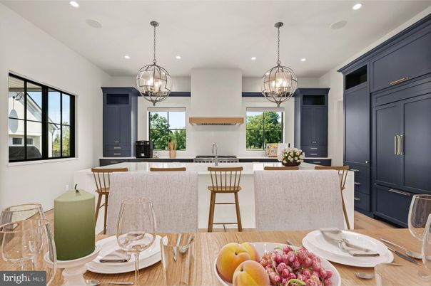 Chandelier, Dining room, Interior, Kitchen, Pendant Lights, Recessed Lighting, Wood Texture Flooring